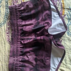 Dakine boardshorts size small